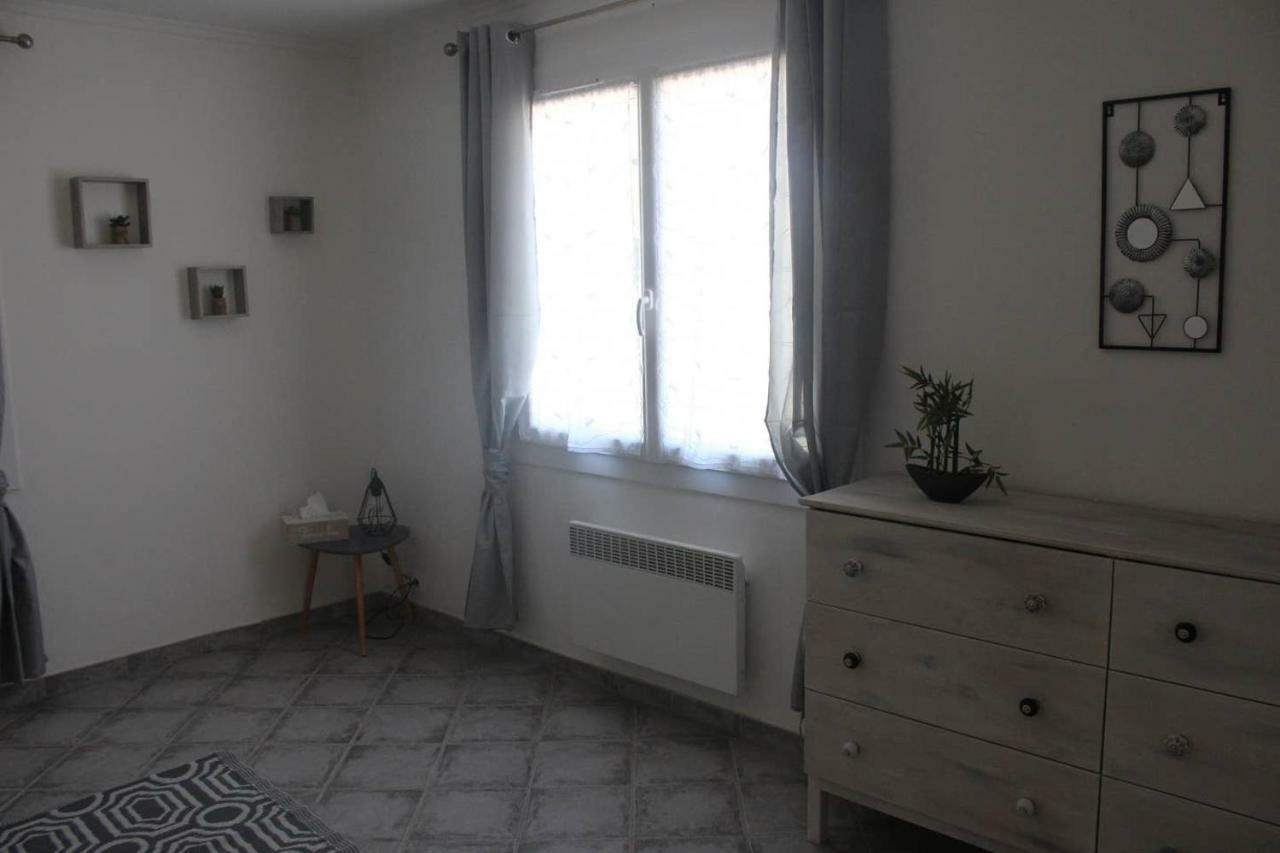 La Maison De Manon, 4-5Personnes, 75M2, Centre Village Avec Piscine Privee Maussane les Alpilles Bagian luar foto